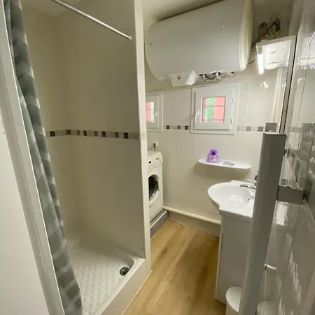 Superbe 80m De La Mer Avec Terrasse Appartement *